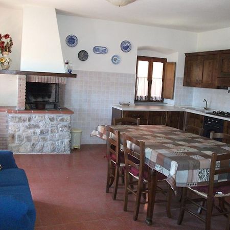 Agriturismo La Villa Bolano Phòng bức ảnh